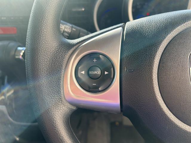 Ｎ－ＢＯＸカスタム ＳＳブラックスタイルパック☆ＣＴＢＡ☆後期モデル☆禁煙車☆　社外ナビ・ＤＶＤ再生・ＣＤ録音・Ｉｐｏｄ接続・ＵＳＢ＆ＢＴｏｏｔｈ・ＥＴＣ・前席＆ミラーヒーター・ＣＴＢＡ・オプション後席スライドシート付・ＨＩＤオートライト・車速連動ワイパー・後期型（17枚目）