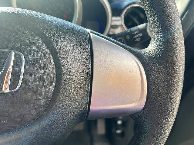 Ｎ－ＢＯＸカスタム ＳＳブラックスタイルパック☆ＣＴＢＡ☆後期モデル☆禁煙車☆　社外ナビ・ＤＶＤ再生・ＣＤ録音・Ｉｐｏｄ接続・ＵＳＢ＆ＢＴｏｏｔｈ・ＥＴＣ・前席＆ミラーヒーター・ＣＴＢＡ・オプション後席スライドシート付・ＨＩＤオートライト・車速連動ワイパー・後期型（18枚目）