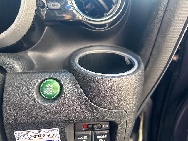 Ｎ－ＢＯＸカスタム ＳＳブラックスタイルパック☆ＣＴＢＡ☆後期モデル☆禁煙車☆　社外ナビ・ＤＶＤ再生・ＣＤ録音・Ｉｐｏｄ接続・ＵＳＢ＆ＢＴｏｏｔｈ・ＥＴＣ・前席＆ミラーヒーター・ＣＴＢＡ・オプション後席スライドシート付・ＨＩＤオートライト・車速連動ワイパー・後期型（20枚目）