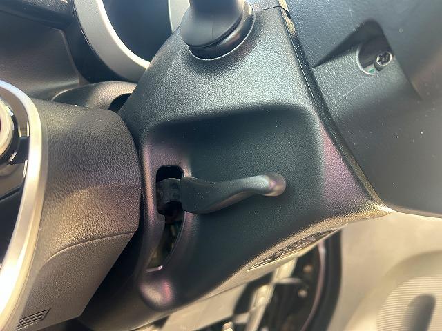 Ｎ－ＢＯＸカスタム ＳＳブラックスタイルパック☆ＣＴＢＡ☆後期モデル☆禁煙車☆　社外ナビ・ＤＶＤ再生・ＣＤ録音・Ｉｐｏｄ接続・ＵＳＢ＆ＢＴｏｏｔｈ・ＥＴＣ・前席＆ミラーヒーター・ＣＴＢＡ・オプション後席スライドシート付・ＨＩＤオートライト・車速連動ワイパー・後期型（23枚目）