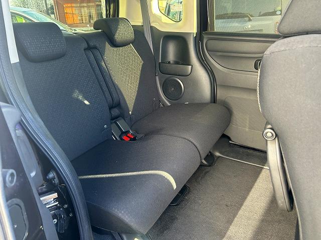 Ｎ－ＢＯＸカスタム ＳＳブラックスタイルパック☆ＣＴＢＡ☆後期モデル☆禁煙車☆　社外ナビ・ＤＶＤ再生・ＣＤ録音・Ｉｐｏｄ接続・ＵＳＢ＆ＢＴｏｏｔｈ・ＥＴＣ・前席＆ミラーヒーター・ＣＴＢＡ・オプション後席スライドシート付・ＨＩＤオートライト・車速連動ワイパー・後期型（38枚目）