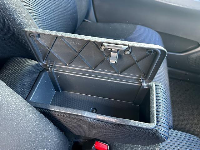 ステラ カスタムＲＳスマートアシスト☆修復歴無し☆禁煙車☆　純正ナビ・ＤＶＤ再生・ＣＤ録音・Ｉｐｏｄ接続・ＵＳＢ＆ＢＴｏｏｔｈ・ＬＥＤオートライト・ＬＥＤフォグ・オートリトラウィンカーミラー・スマートアシスト・誤発進抑制・スマートキー＆プッシュスタート（38枚目）