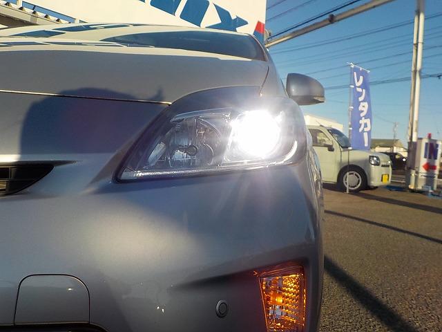 プリウス Ｓ　☆禁煙車☆ナビ☆ＥＴＣ☆バックカメラ☆　８インチナビ☆Ｂｌｕｅｔｏｏｔｈ☆バックカメラ☆フルセグＴＶ☆ＣＤ・ＤＶＤ・ＳＤ再生☆音楽録音☆ステアリモコン☆ビルトインＥＴＣ☆純正１５インチＡＷ☆キセノンオートライト☆クリアランスソナー☆試乗ＯＫ（64枚目）