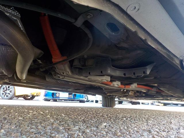 プリウス Ｓ　☆禁煙車☆ナビ☆ＥＴＣ☆バックカメラ☆　８インチナビ☆Ｂｌｕｅｔｏｏｔｈ☆バックカメラ☆フルセグＴＶ☆ＣＤ・ＤＶＤ・ＳＤ再生☆音楽録音☆ステアリモコン☆ビルトインＥＴＣ☆純正１５インチＡＷ☆キセノンオートライト☆クリアランスソナー☆試乗ＯＫ（72枚目）