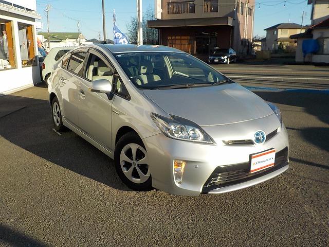 プリウス Ｓ　☆禁煙車☆ナビ☆ＥＴＣ☆バックカメラ☆　８インチナビ☆Ｂｌｕｅｔｏｏｔｈ☆バックカメラ☆フルセグＴＶ☆ＣＤ・ＤＶＤ・ＳＤ再生☆音楽録音☆ステアリモコン☆ビルトインＥＴＣ☆純正１５インチＡＷ☆キセノンオートライト☆クリアランスソナー☆試乗ＯＫ（78枚目）