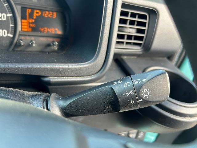 ピクシスバン クルーズターボＳＡ３☆ナビＥＴＣ☆走行４．３万☆試乗出来ます　ターボ☆軽減ブレーキ☆ナビ☆バックカメラ☆Ｂｌｕｅｔｏｏｔｈ☆ＥＴＣ☆電動格納ドアミラー☆スマートキー☆プッシュスタート☆コーナーソナー☆ＬＥＤライト☆オーバーヘッドシェルフ☆走行４．３万ｋ☆試乗ＯＫ（15枚目）