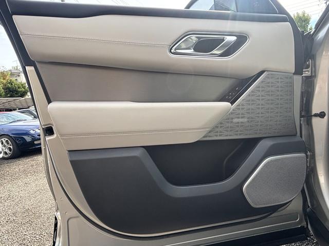 レンジローバーヴェラール R ダイナミック HSE 380PS パーフォレイデッドウインザーレザーオイスター/エボニーシート・Meridianシグネイチャーリファレンスサウンドシステム・8インチインテリアシートエンターテイメント・コンストラストルーフ・エアサス(46枚目)