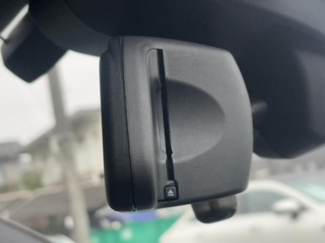 ４シリーズ ４３５ｉカブリオレ　Ｍスポーツ　ＡＣＣ・衝突軽減ブレーキ・レーンアシスト・黒革シート・カープレイ対応後期ＭＩＮＩ用ＮＢＴＥＶＯナビ・バックカメラ・ＨＵＤ・社外２０インチアルミ・社外マフラー・ＥＴＣ・ＬＥＤヘッドライト（29枚目）