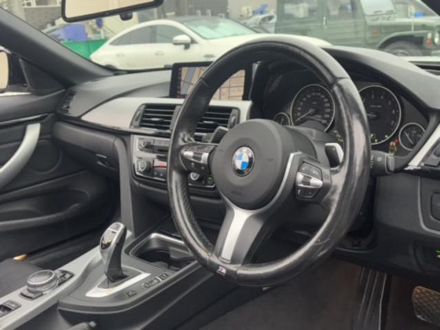 ４シリーズ ４３５ｉカブリオレ　Ｍスポーツ　ＡＣＣ・衝突軽減ブレーキ・レーンアシスト・黒革シート・カープレイ対応後期ＭＩＮＩ用ＮＢＴＥＶＯナビ・バックカメラ・ＨＵＤ・社外２０インチアルミ・社外マフラー・ＥＴＣ・ＬＥＤヘッドライト（30枚目）