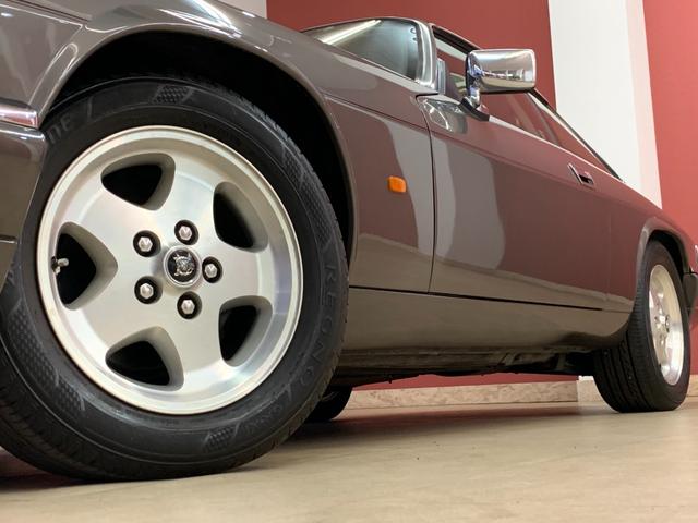 ジャガー ｘｊ ｓ ４ ０リミテッド 最終モデル ６０台限定車 グレーレザーシート張り替え済 室内カーペット張り替え済 375 0万円 平成8年 1996年 静岡県 中古車 価格 Com