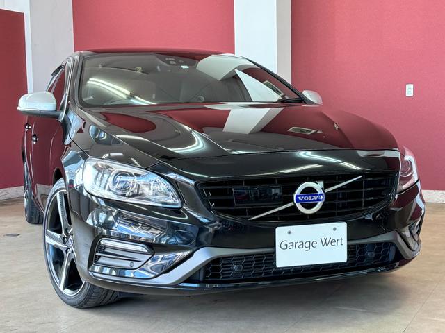 Ｖ６０ Ｔ５　Ｒデザイン　ＡＣＣ・衝突軽減ブレーキ・レーンアシスト・サイドスポット警告・黒革シート・純正ナビ・バックカメラ・スマートキー・ＥＴＣ・ＨＩＤライト（8枚目）