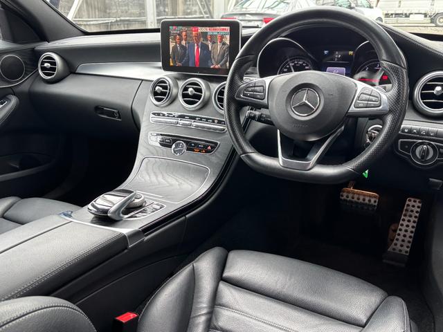 Ｃクラスステーションワゴン Ｃ２２０ｄ　ステーションワゴン　スポーツ本革仕様　ＡＣＣ・レーンアシスト・衝突軽減ブレーキ・ブラインドスポット警告・パナメリカーナグリル・ＨＵＤ・黒革シート・地デジ付純正ナビ・バックカメラ・リアエアサス新品交換・電動リアゲート・ドラレコ・ＥＴＣ（23枚目）