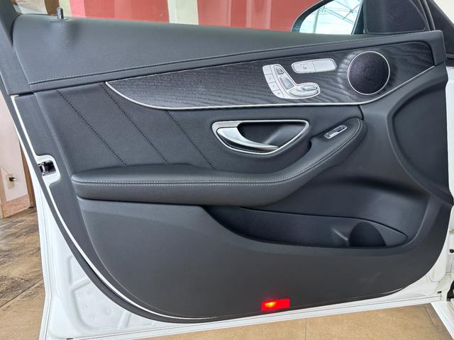 Ｃクラスステーションワゴン Ｃ２２０ｄ　ステーションワゴン　スポーツ本革仕様　ＡＣＣ・レーンアシスト・衝突軽減ブレーキ・ブラインドスポット警告・パナメリカーナグリル・ＨＵＤ・黒革シート・地デジ付純正ナビ・バックカメラ・リアエアサス新品交換・電動リアゲート・ドラレコ・ＥＴＣ（36枚目）