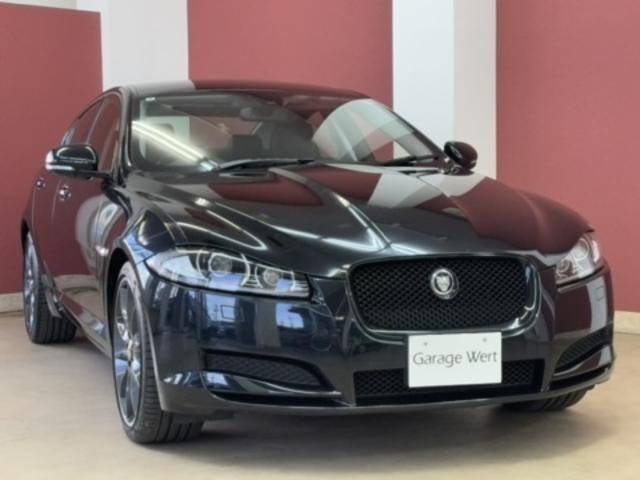 ＸＦ ブラックパックリミテッド　１００台限定車・ブラックパック・ブラックパック専用２０インチアルミ・黒革シート・地デジ付き純正ナビ・バックカメラ・スマートキー・ＥＴＣ・ＨＩＤライト（8枚目）