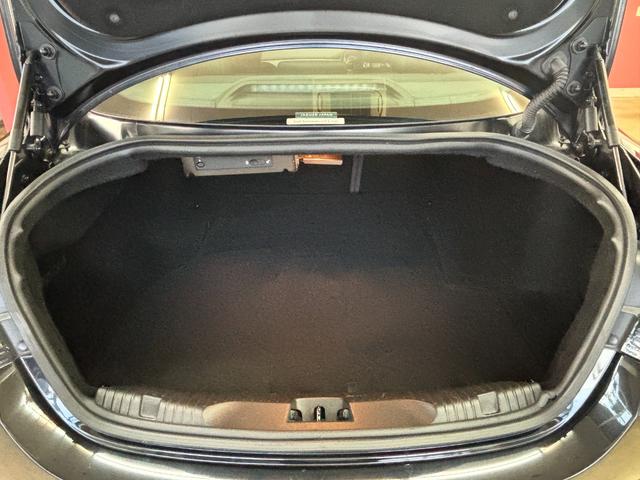 ＸＦ ブラックパックリミテッド　１００台限定車・ブラックパック・ブラックパック専用２０インチアルミ・黒革シート・地デジ付き純正ナビ・バックカメラ・スマートキー・ＥＴＣ・ＨＩＤライト（38枚目）