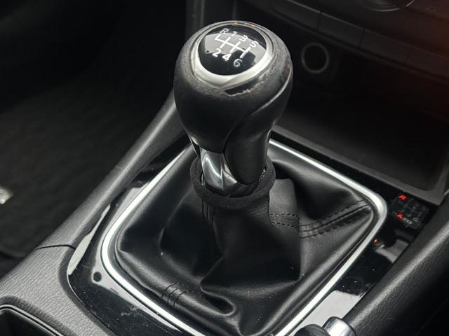 アテンザワゴン XD 6速MT・ACC・衝突軽減ブレーキ・レーンアシスト・ブラインドスポット警告・純正OP地デジ付きダイアトーンナビ・バックカメラ・スマートキー・19インチアルミ・ETC・HIDライト(31枚目)