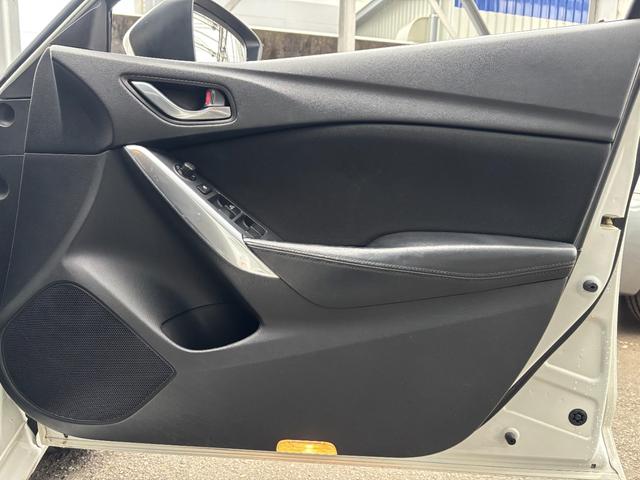 アテンザワゴン XD 6速MT・ACC・衝突軽減ブレーキ・レーンアシスト・ブラインドスポット警告・純正OP地デジ付きダイアトーンナビ・バックカメラ・スマートキー・19インチアルミ・ETC・HIDライト(37枚目)