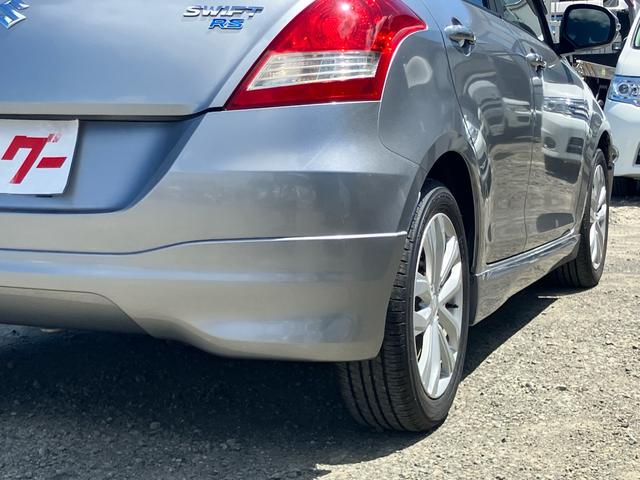 スイフト RS 5速マニュアル ディスチャージライト ナビ バックカメラ ETC スマートキー プッシュスタート アルミホイール 5MT 1年走行距離無制限保証付・ロ-ドサ-ビス付(15枚目)