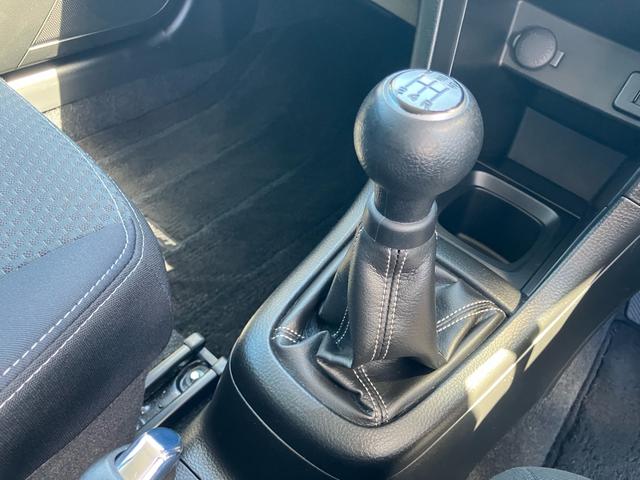 スイフト RS 5速マニュアル ディスチャージライト ナビ バックカメラ ETC スマートキー プッシュスタート アルミホイール 5MT 1年走行距離無制限保証付・ロ-ドサ-ビス付(27枚目)