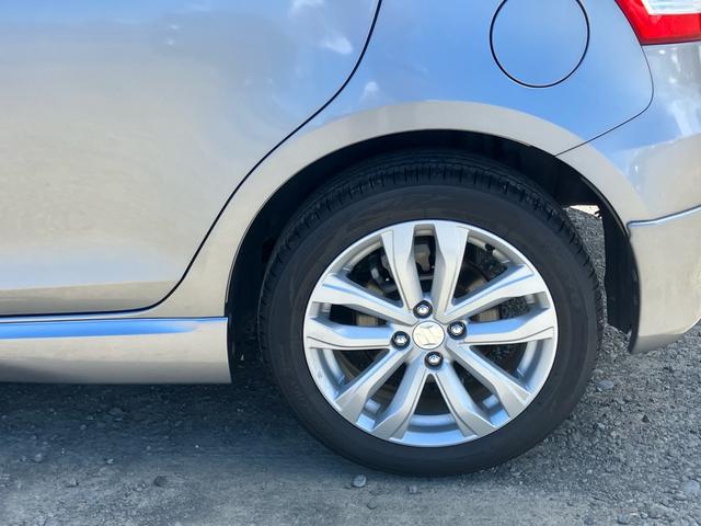 スイフト RS 5速マニュアル ディスチャージライト ナビ バックカメラ ETC スマートキー プッシュスタート アルミホイール 5MT 1年走行距離無制限保証付・ロ-ドサ-ビス付(48枚目)