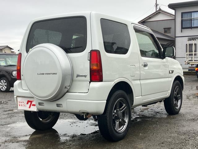 ジムニー ランドベンチャー オートマ 4WD ターボ タイヤ4本新品 専用シート アルミホイール シートヒーター キーレスエントリー 1年走行距離無制限保証付・ロ-ドサ-ビス付(10枚目)