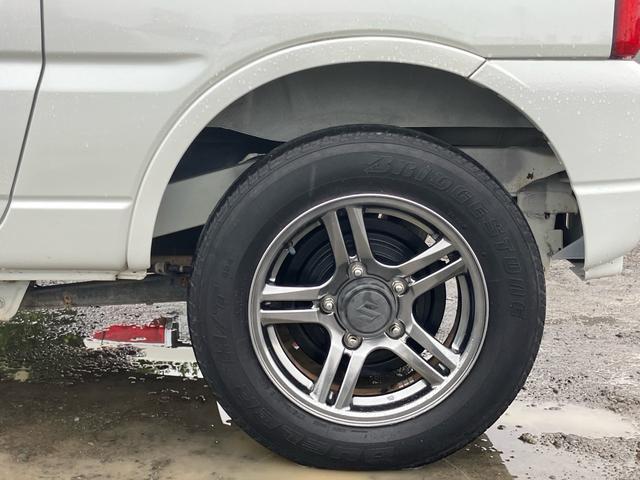 ジムニー ランドベンチャー オートマ 4WD ターボ タイヤ4本新品 専用シート アルミホイール シートヒーター キーレスエントリー 1年走行距離無制限保証付・ロ-ドサ-ビス付(35枚目)