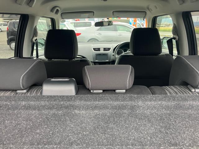 スイフト ＲＳ　５速マニュアル　５ＭＴ　走行６．２万キロ　ＥＴＣ　スマートキー　プッシュスタート　１年走行距離無制限保証付・ロ－ドサ－ビス付（15枚目）