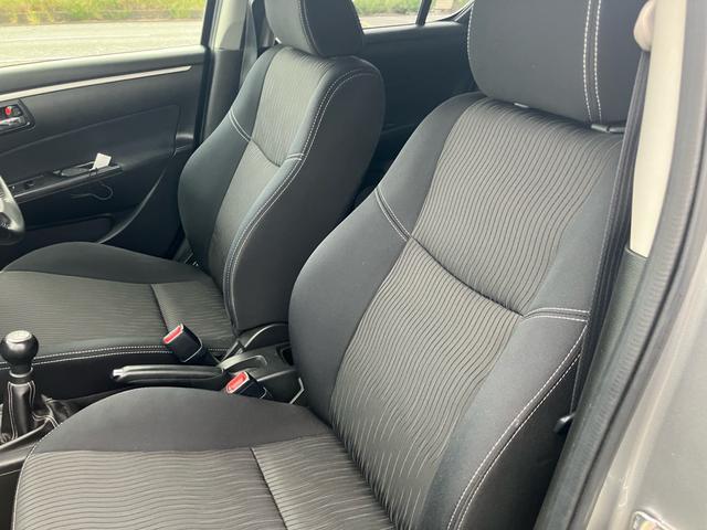 スイフト ＲＳ　５速マニュアル　５ＭＴ　走行６．２万キロ　ＥＴＣ　スマートキー　プッシュスタート　１年走行距離無制限保証付・ロ－ドサ－ビス付（37枚目）