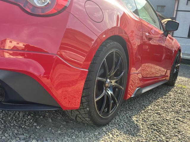 86 GT 6速マニュアル TRDエアロ TRDマフラー ブレンボキャリパー前後 テイン車高調 18インチAW ナビ バックカメラ ETC LEDヘッドライト 1年走行距離無制限保証付・ロ-ドサ-ビス付(16枚目)