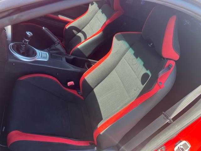 86 GT 6速マニュアル TRDエアロ TRDマフラー ブレンボキャリパー前後 テイン車高調 18インチAW ナビ バックカメラ ETC LEDヘッドライト 1年走行距離無制限保証付・ロ-ドサ-ビス付(48枚目)