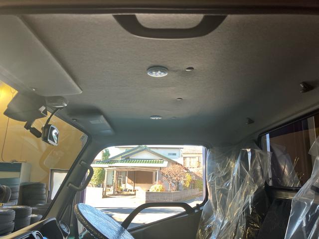 ダイナトラック ロングジャストロー　Ｇパッケージ　登録済未使用車　オートマ　２０００ｃｃ　ガソリン車　積載量１．２５ｔ　キーレスエントリー　ＬＥＤヘッドライト　ＬＥＤルームライト　キーレス　ＬＥＤフォグランプ　バックカメラ（36枚目）