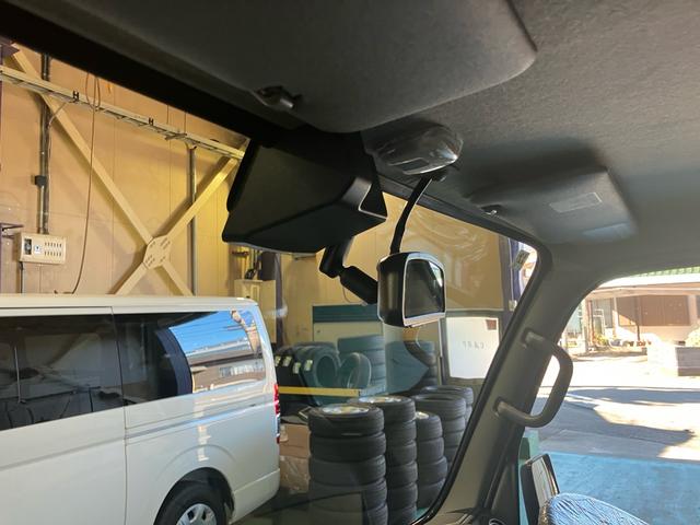 ダイナトラック ロングジャストロー　Ｇパッケージ　登録済未使用車　オートマ　２０００ｃｃ　ガソリン車　積載量１．２５ｔ　キーレスエントリー　ＬＥＤヘッドライト　ＬＥＤルームライト　キーレス　ＬＥＤフォグランプ　バックカメラ（37枚目）