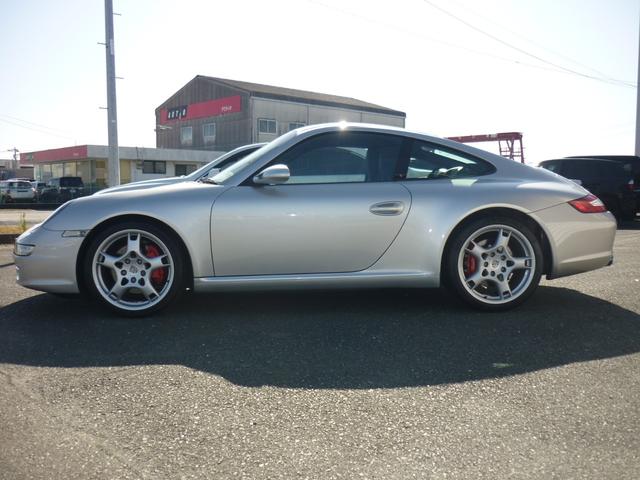 911カレラS サンルーフ アカギレーシングマフラー(8枚目)