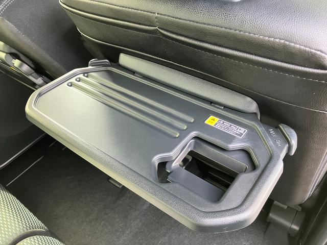 タント カスタムＲＳ　１５インチアルミホイール　キーフリーシステム　プッシュボタンスタート　オートエアコン（プッシュ式）　フルＬＥＤヘッドランプ　オート格納式カラードドアミラー　本革巻ステアリングホイール（19枚目）