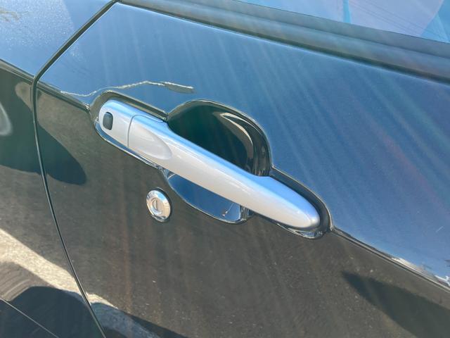 コペン ローブ　Ｓ　ＭＴ　キーフリーシステム　オートエアコン（プッシュ式）　電動ルーフ　パワーウィンドウ　ＬＥＤヘッドライト　バケットシート（12枚目）