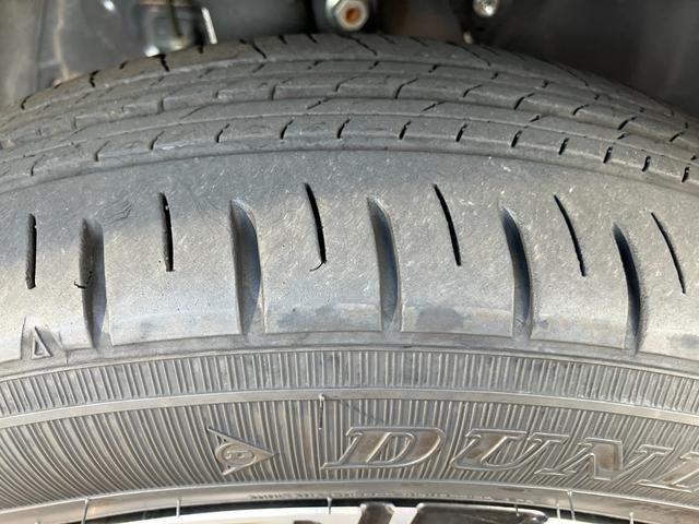 タント カスタムＸ　１４インチアルミホイール　大型エアロバンパー　フルＬＥＤヘッドランプ　オート格納式カラードドアミラー　両側パワースライドドア　キーフリーシステム　プッシュボタンスタート（8枚目）