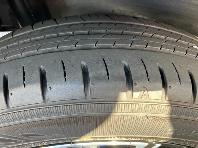 タント カスタムＸ　１４インチアルミホイール　大型エアロバンパー　フルＬＥＤヘッドランプ　オート格納式カラードドアミラー　両側パワースライドドア　キーフリーシステム　プッシュボタンスタート（10枚目）