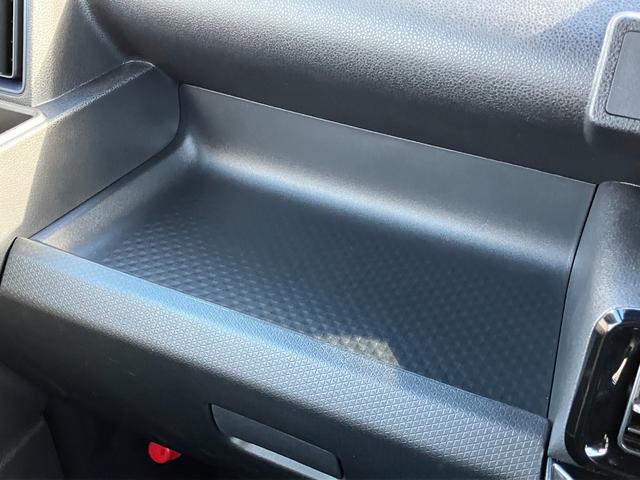 タント カスタムＸ　１４インチアルミホイール　大型エアロバンパー　フルＬＥＤヘッドランプ　オート格納式カラードドアミラー　両側パワースライドドア　キーフリーシステム　プッシュボタンスタート（35枚目）