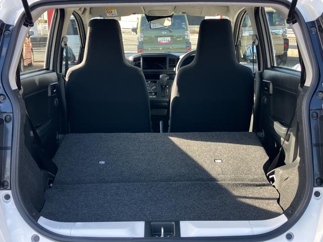 ミライース Ｌ　ＳＡＩＩＩ　１３インチフルホイールキャップ　マルチリフレクターハロゲンヘッドランプ　可倒式ドアミラー　自発光式デジタルメーターアンバーイルミネーションメーター　マニュアルエアコン（ダイヤル式）　キーレスエントリー（15枚目）