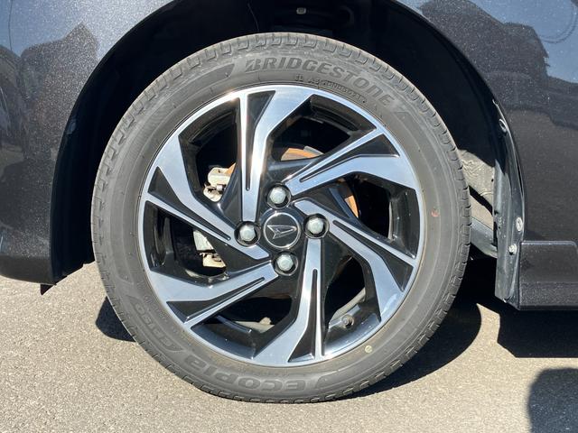 タント カスタムRSスタイルセレクション 15インチアルミホイール キーフリーシステム プッシュボタンスタート オートエアコン(プッシュ式) フルLEDヘッドランプ オート格納式カラードドアミラー 本革巻ステアリングホイール(10枚目)