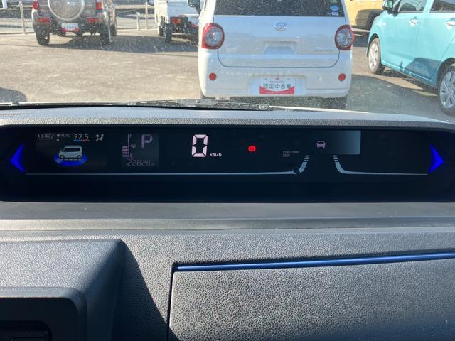 タント カスタムRSスタイルセレクション 15インチアルミホイール キーフリーシステム プッシュボタンスタート オートエアコン(プッシュ式) フルLEDヘッドランプ オート格納式カラードドアミラー 本革巻ステアリングホイール(26枚目)