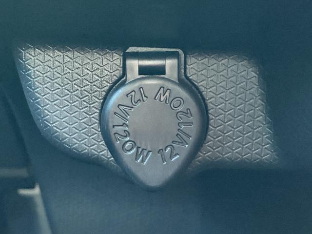 タント カスタムRSスタイルセレクション 15インチアルミホイール キーフリーシステム プッシュボタンスタート オートエアコン(プッシュ式) フルLEDヘッドランプ オート格納式カラードドアミラー 本革巻ステアリングホイール(43枚目)