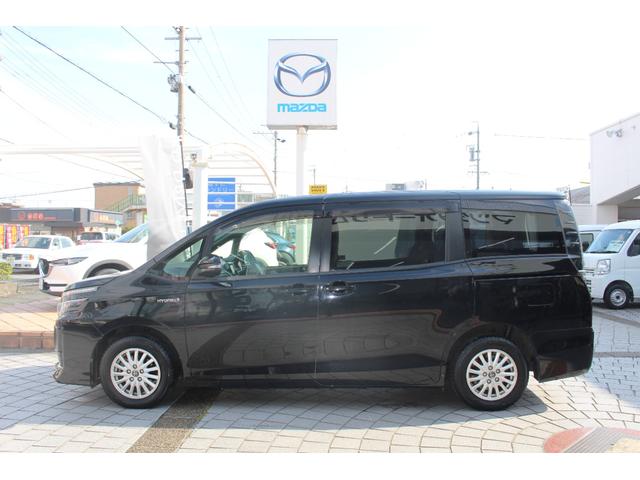 ヴォクシー ハイブリッドX 両側電動スライド 純正ナビ ETC Bluetooth フルセグ バックカメラ LEDヘッド オートライト シートヒーター クルコン 衝突軽減ブレーキ PUSHスタート 純正アルミ(11枚目)