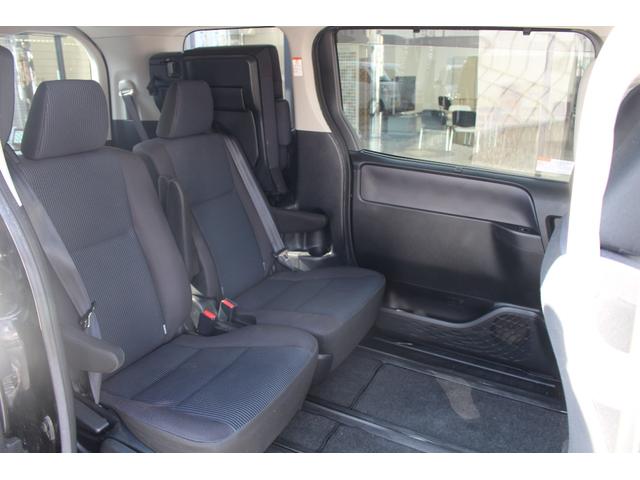 ヴォクシー ハイブリッドX 両側電動スライド 純正ナビ ETC Bluetooth フルセグ バックカメラ LEDヘッド オートライト シートヒーター クルコン 衝突軽減ブレーキ PUSHスタート 純正アルミ(18枚目)