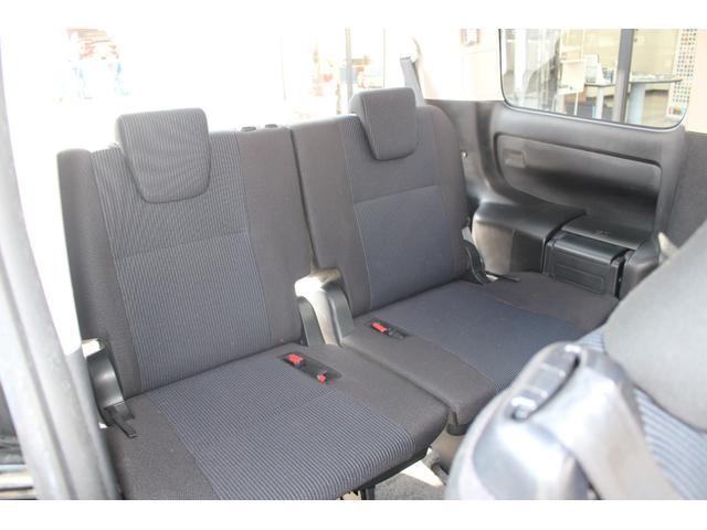 ヴォクシー ハイブリッドX 両側電動スライド 純正ナビ ETC Bluetooth フルセグ バックカメラ LEDヘッド オートライト シートヒーター クルコン 衝突軽減ブレーキ PUSHスタート 純正アルミ(19枚目)