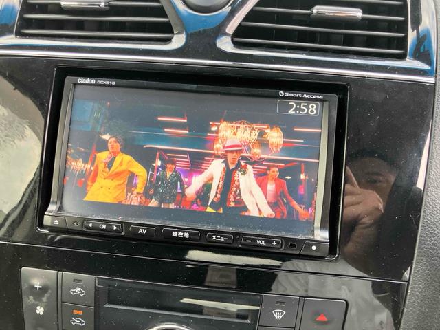 ランディ 　ＥＴＣ　バックカメラ　ナビ　ＴＶ　クリアランスソナー　オートクルーズコントロール　レーンアシスト　両側電動スライドドア　ＨＩＤ　スマートキー　アイドリングストップ　電動格納ミラー　３列シート　ＣＶＴ（5枚目）