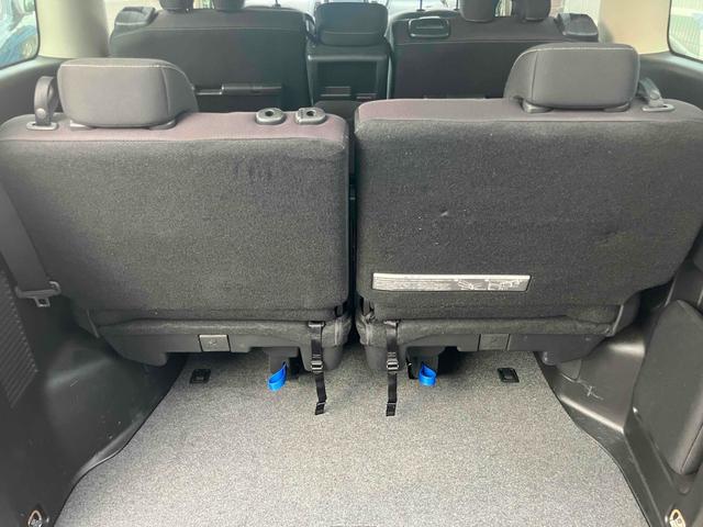 セレナ ハイウェイスター　プロパイロットエディション　ＥＴＣ　バックカメラ　ナビ　ＴＶ　クリアランスソナー　オートクルーズコントロール　衝突被害軽減システム　両側電動スライドドア　スマートキー　アイドリングストップ　電動格納ミラー　後席モニター（23枚目）