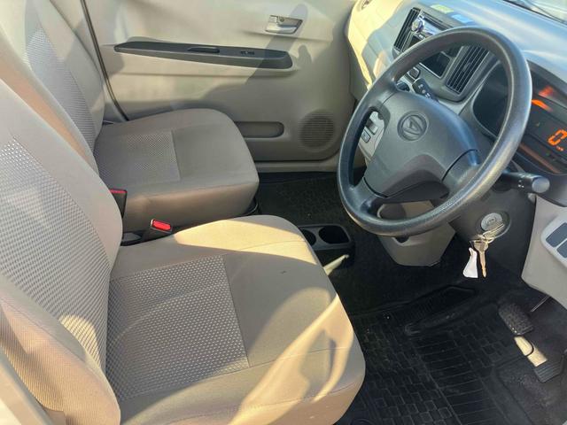 ミライース Ｄ　ドライブレコーダー　アイドリングストップ　ＣＶＴ　ＡＢＳ　ＣＤ　衝突安全ボディ　エアコン　パワーステアリング　パワーウィンドウ（8枚目）