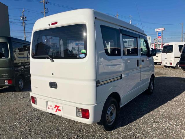 ミニキャブバン Ｍ　４ＷＤ　５ＭＴ　ＥＴＣ　ナビ　ＴＶ　両側スライドドア　エアコン　パワーステアリング　運転席エアバッグ　助手席エアバッグ　ＣＤ　ＵＳＢ（14枚目）