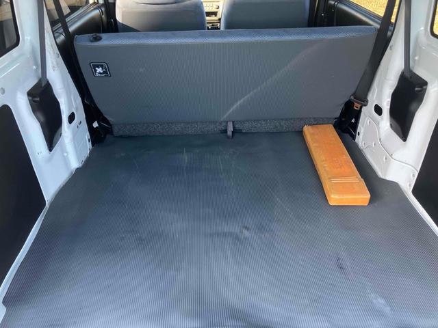 ご覧頂きまして誠に有難うございます！！是非ご来店して頂き、実際にご覧になって頂ければと思います。お客様からのご連絡をスタッフ一同、心よりお待ちしております